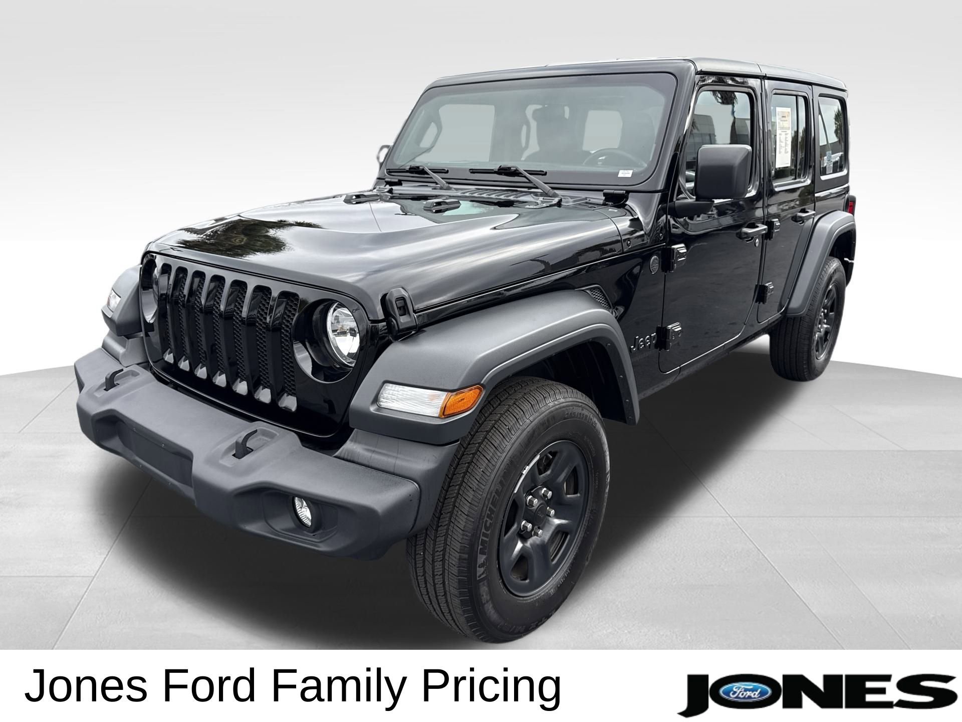 Used 2023 Jeep Wrangler Sport image 3