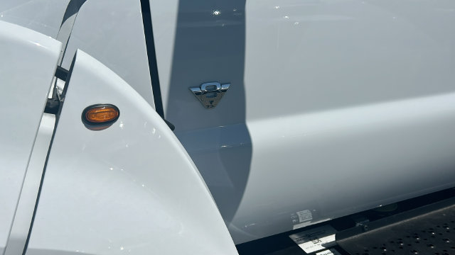 New 2027 Ford F750 2WD Regular Cab Super Duty image 10