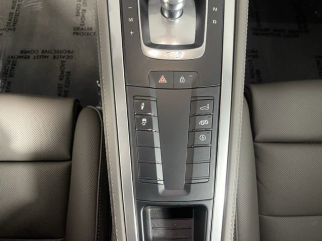 New 2025 Porsche 718 Cayman GT4 image 38