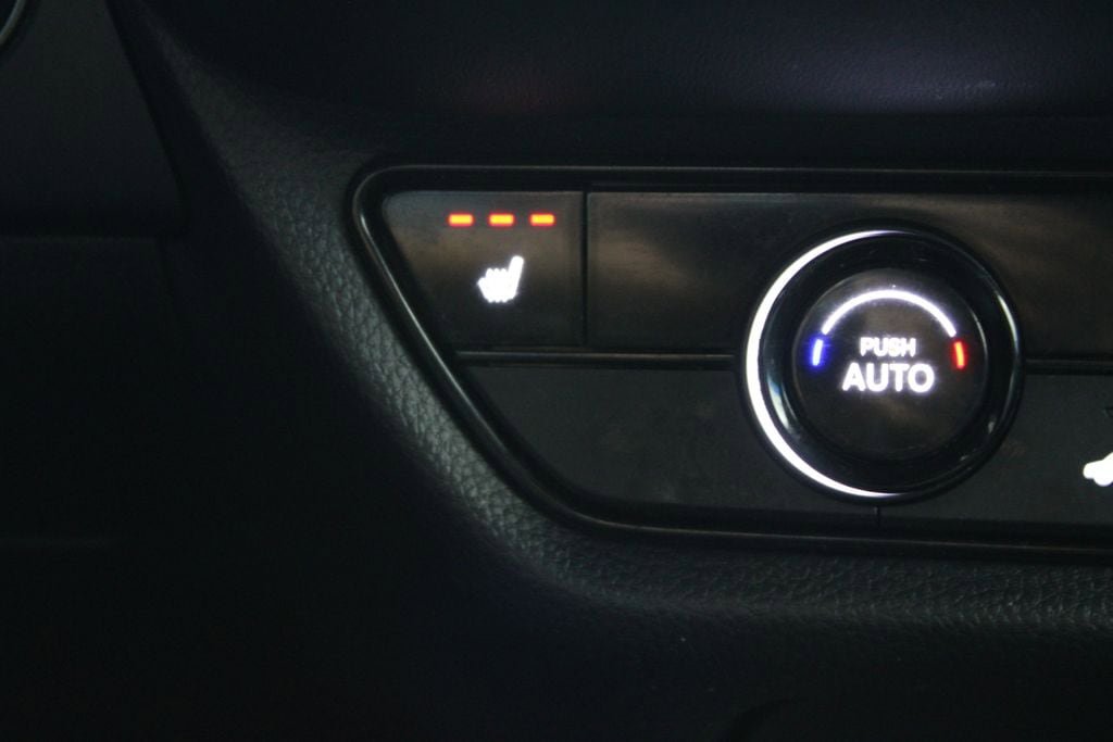 Used 2023 Honda HR-V Sport image 30