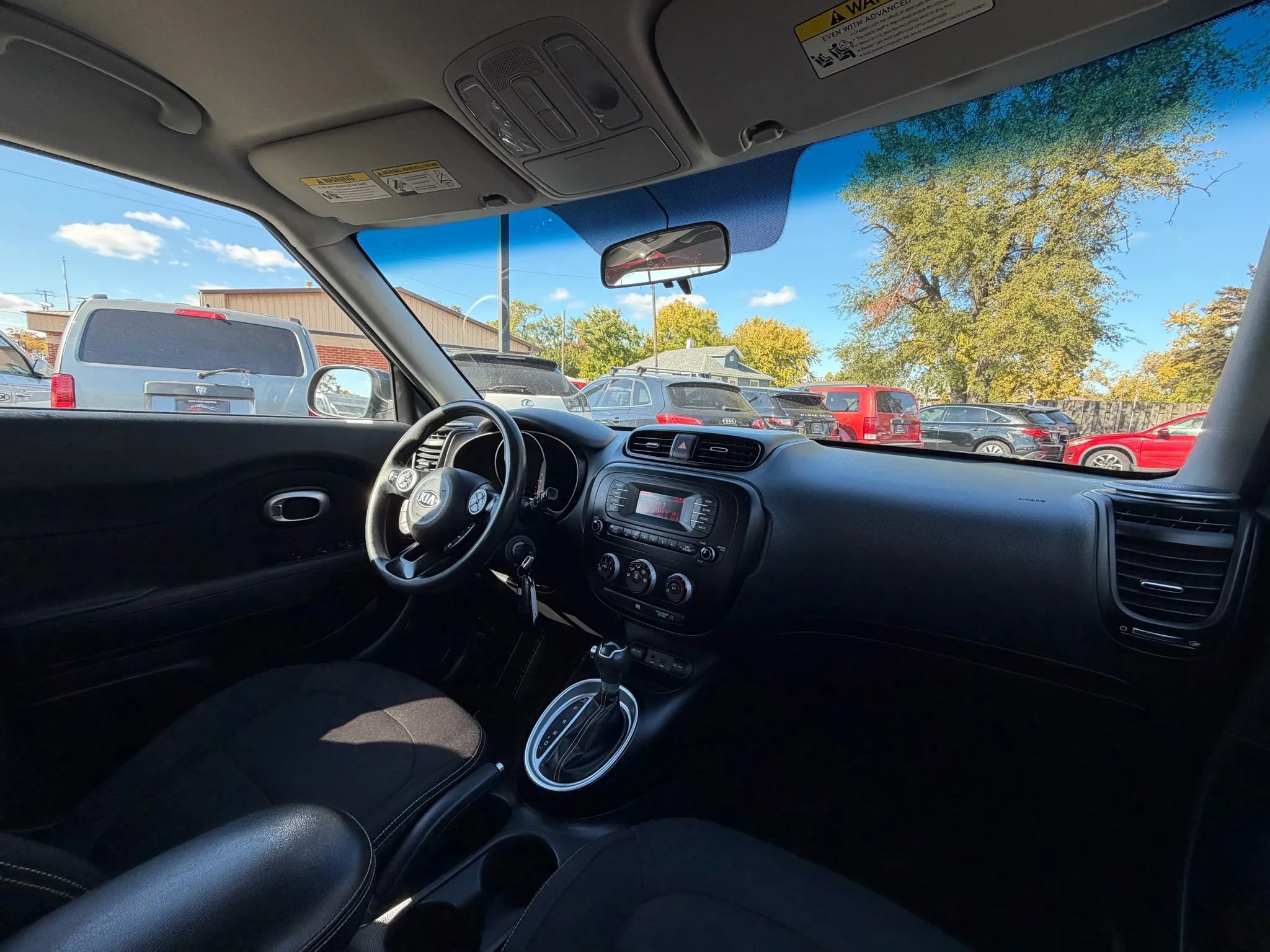 Used 2014 Kia Soul + image 28