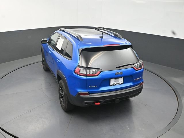 Used 2019 Jeep Cherokee Trailhawk w/ Comfort/Convenience Group AWD/4WD image 16