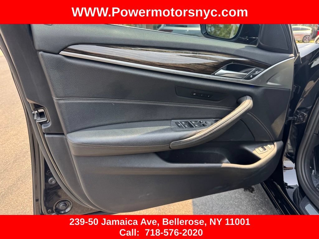 Used 2019 BMW 530e w/ Convenience Package RWD image 21