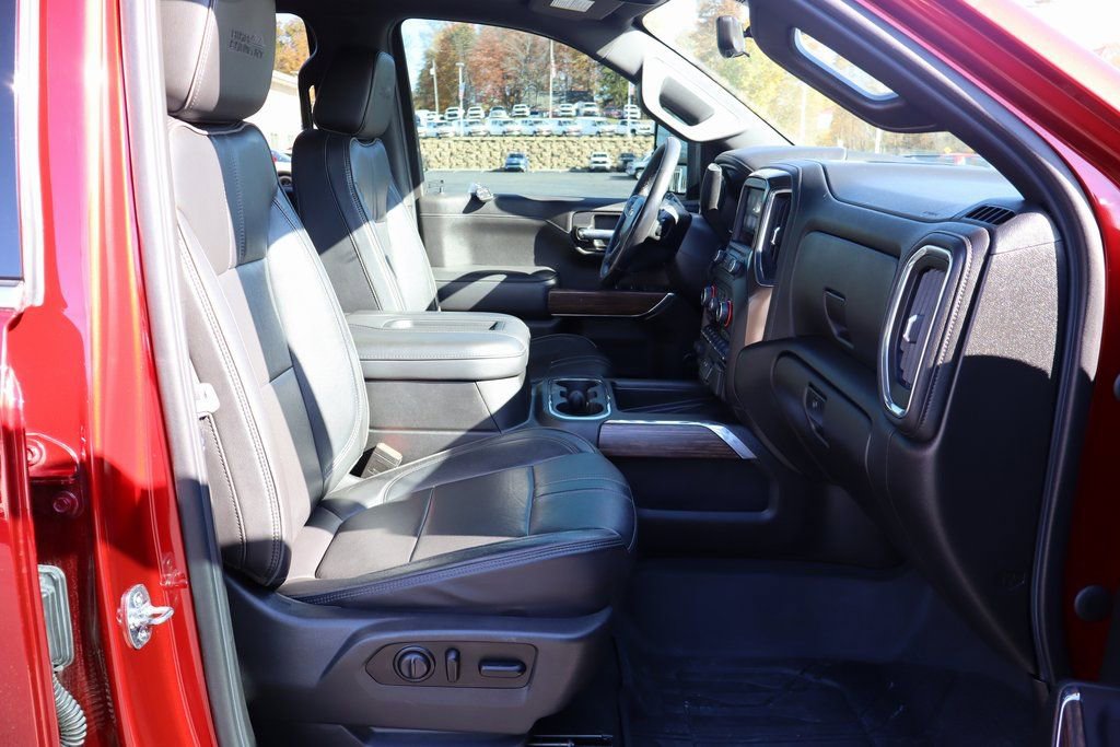 Used 2021 Chevrolet Silverado 1500 High Country w/ Technology Package image 20