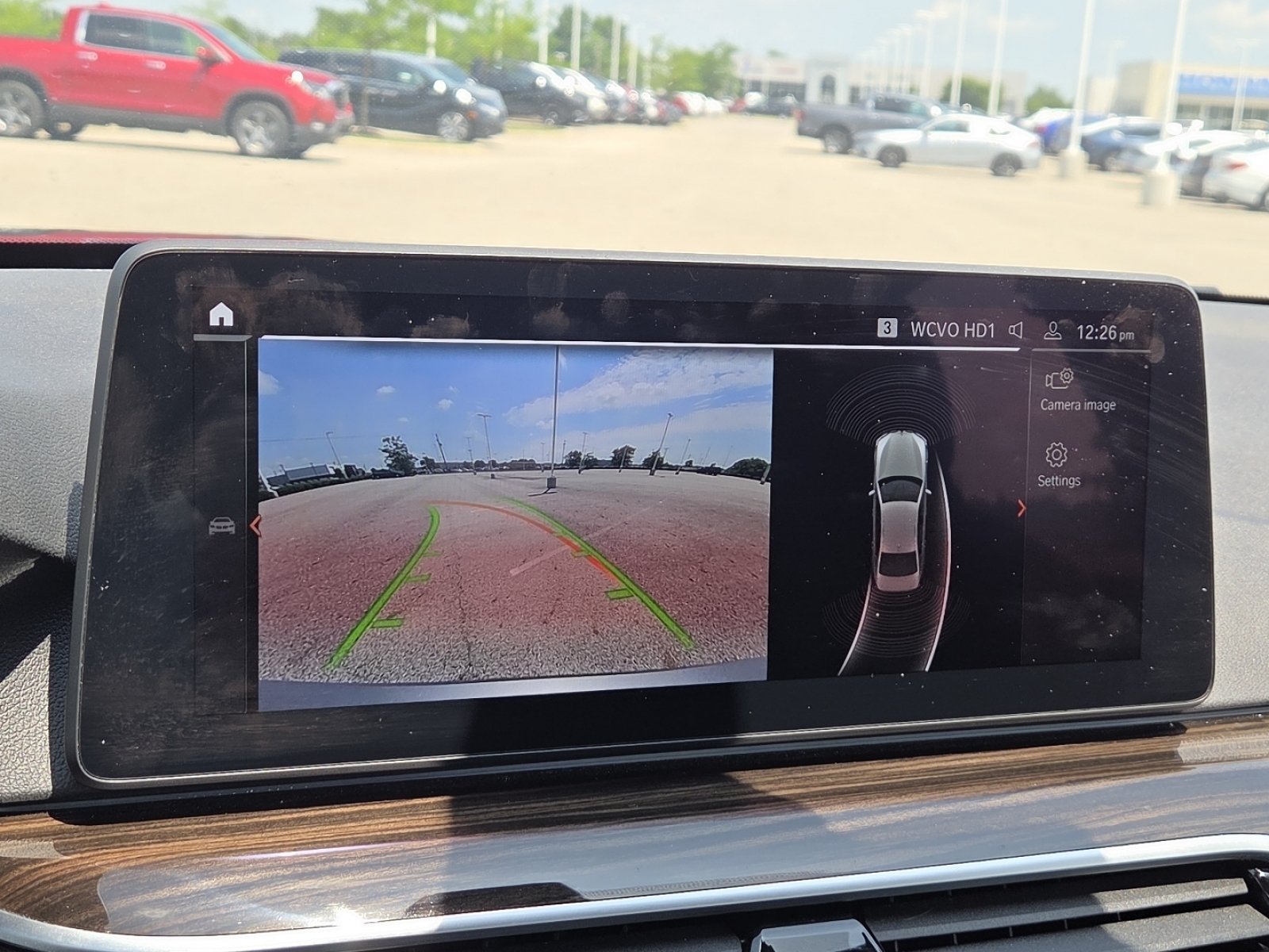 Used 2023 BMW 530e xDrive AWD/4WD image 9