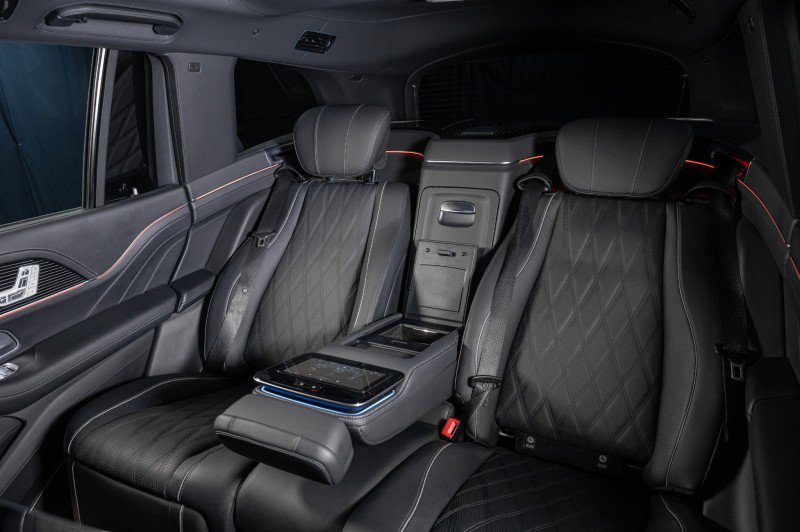Certified 2024 Mercedes-Benz Maybach GLS 600 4MATIC image 18