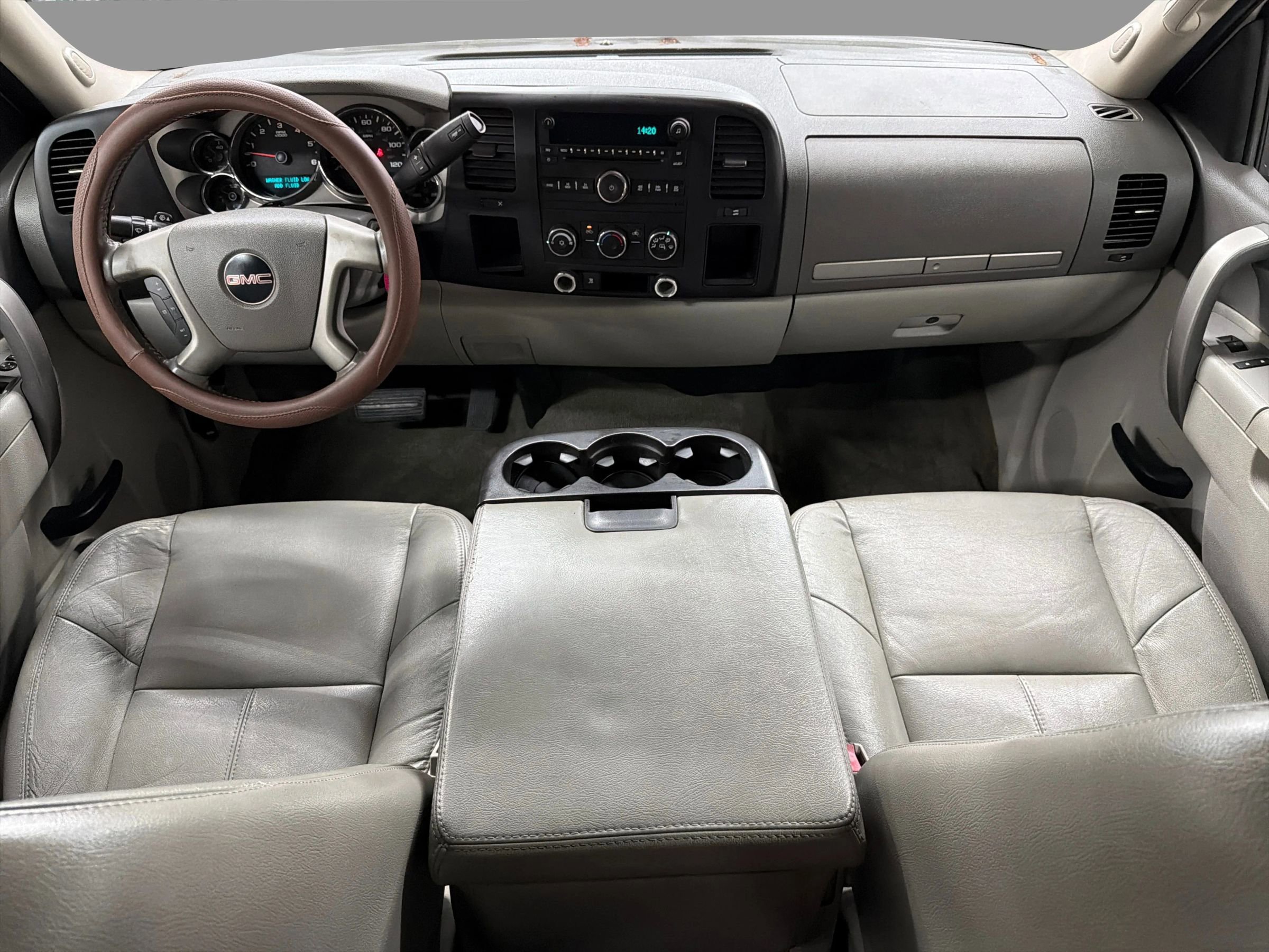 Used 2010 GMC Sierra 1500 SLE w/ Power Pack Plus RWD image 35