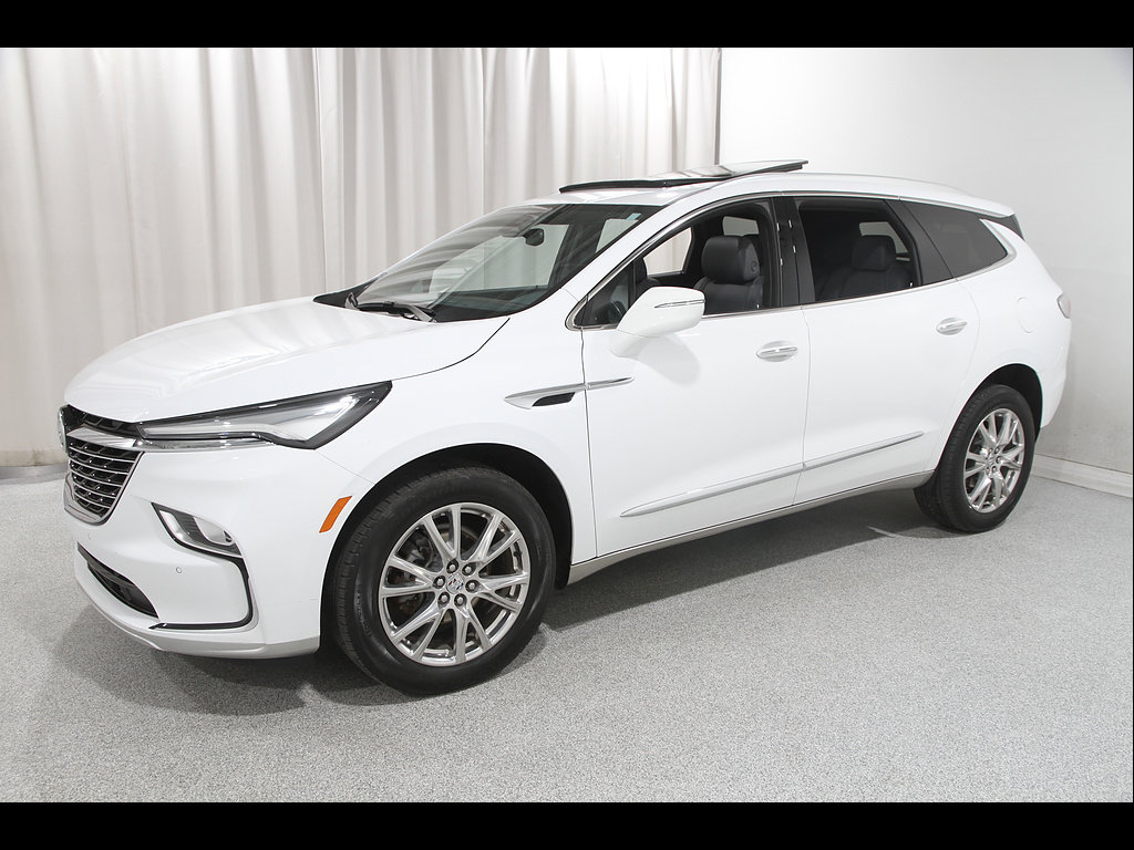 Certified 2024 Buick Enclave Essence w/ Experience Buick Package AWD/4WD image 3