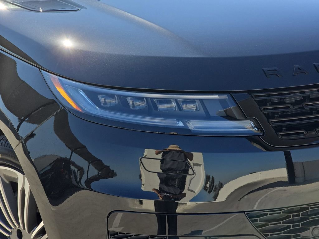 New 2026 Land Rover Range Rover Sport Dynamic SE AWD/4WD image 33