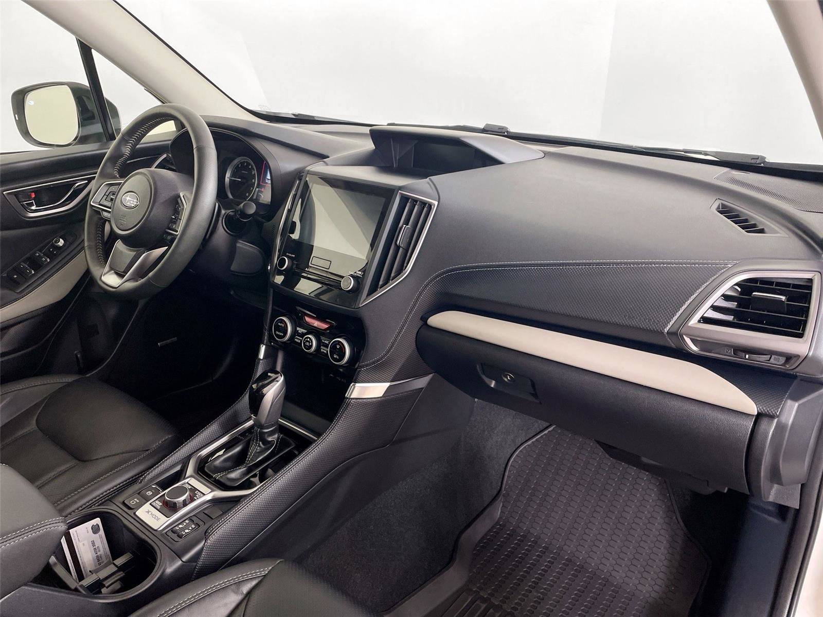 Used 2024 Subaru Forester Limited image 29