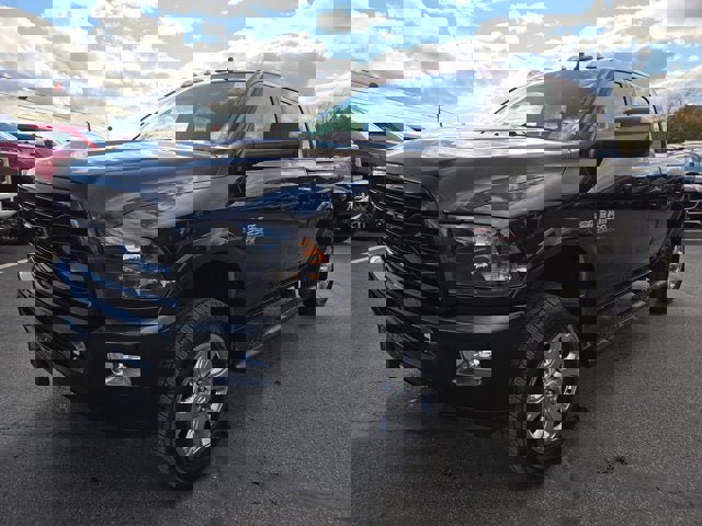 Used 2018 RAM 2500 Big Horn w/ Sport Appearance Group image 2