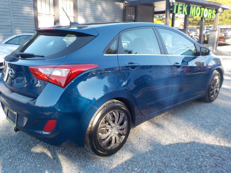 Used 2016 Hyundai Elantra GT image 5