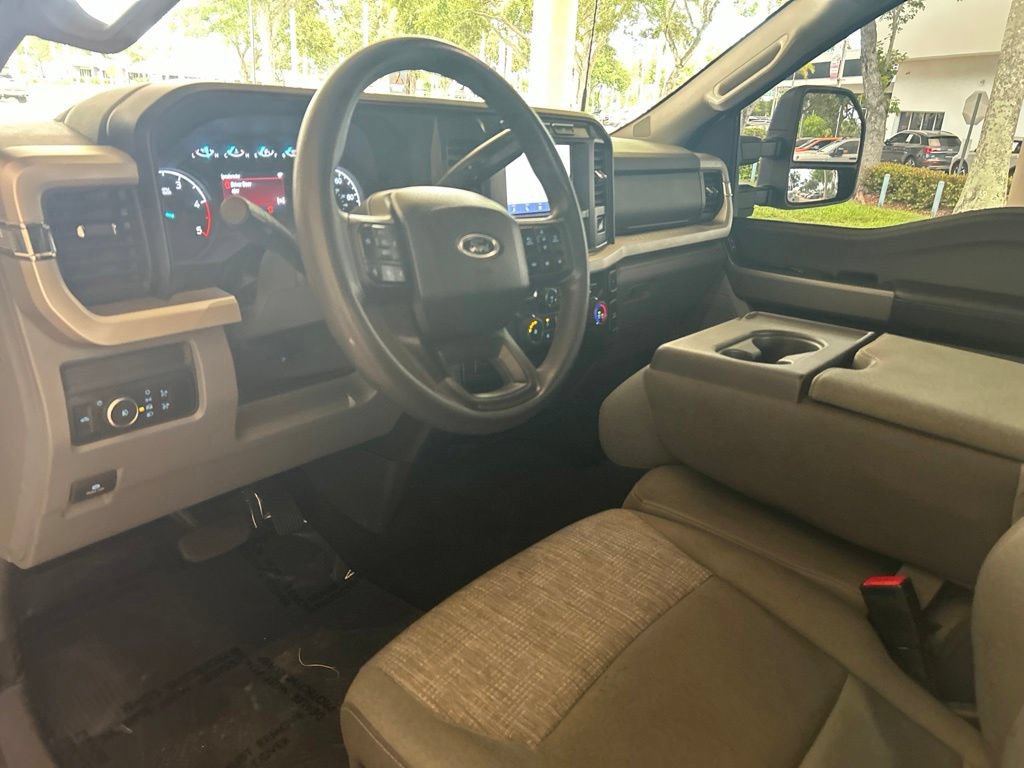 Used 2024 Ford F350 XLT AWD/4WD image 7