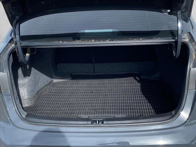 Used 2026 Toyota Corolla LE FWD image 6