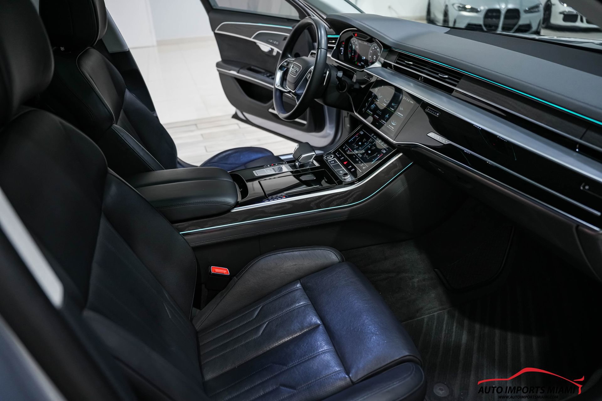 Used 2022 Audi A8 L 3.0T w/ Executive Package image 12