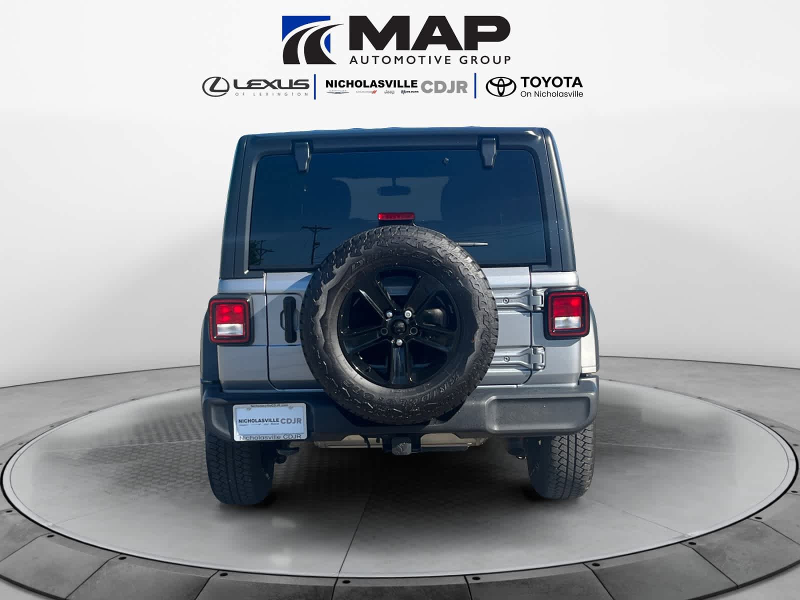 Used 2021 Jeep Wrangler Unlimited Sport AWD/4WD image 4