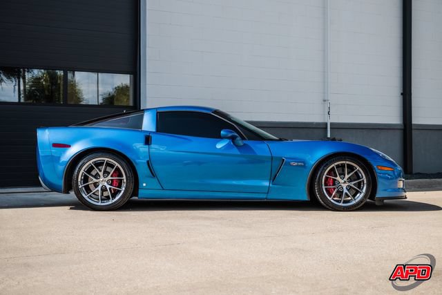 Used 2009 Chevrolet Corvette Z06 w/ Preferred Equipment Group RWD image 46