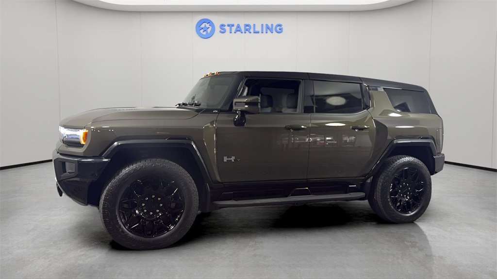 Certified 2025 GMC Hummer EV 2X w/ LPO, Cargo Utility Package image 2