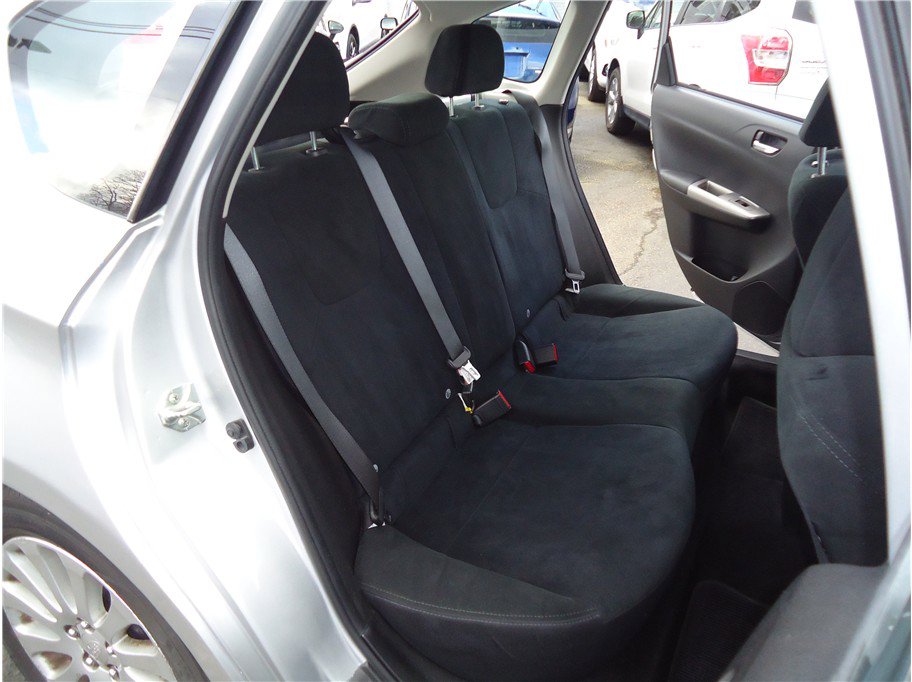Used 2010 Subaru Impreza 2.5i Premium AWD/4WD image 12
