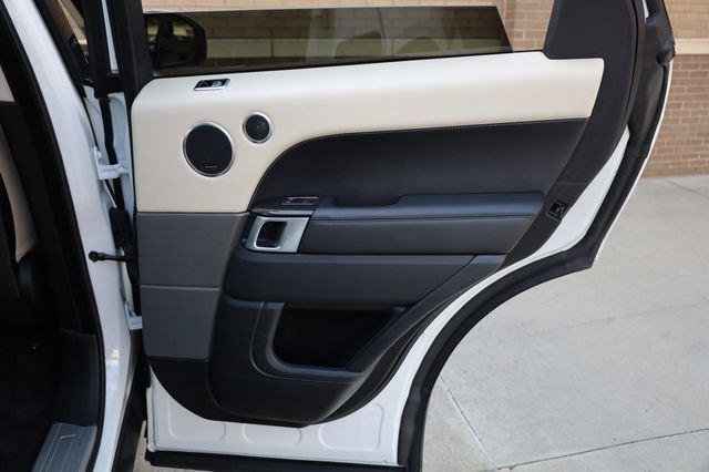 Used 2018 Land Rover Range Rover Sport HSE AWD/4WD image 27