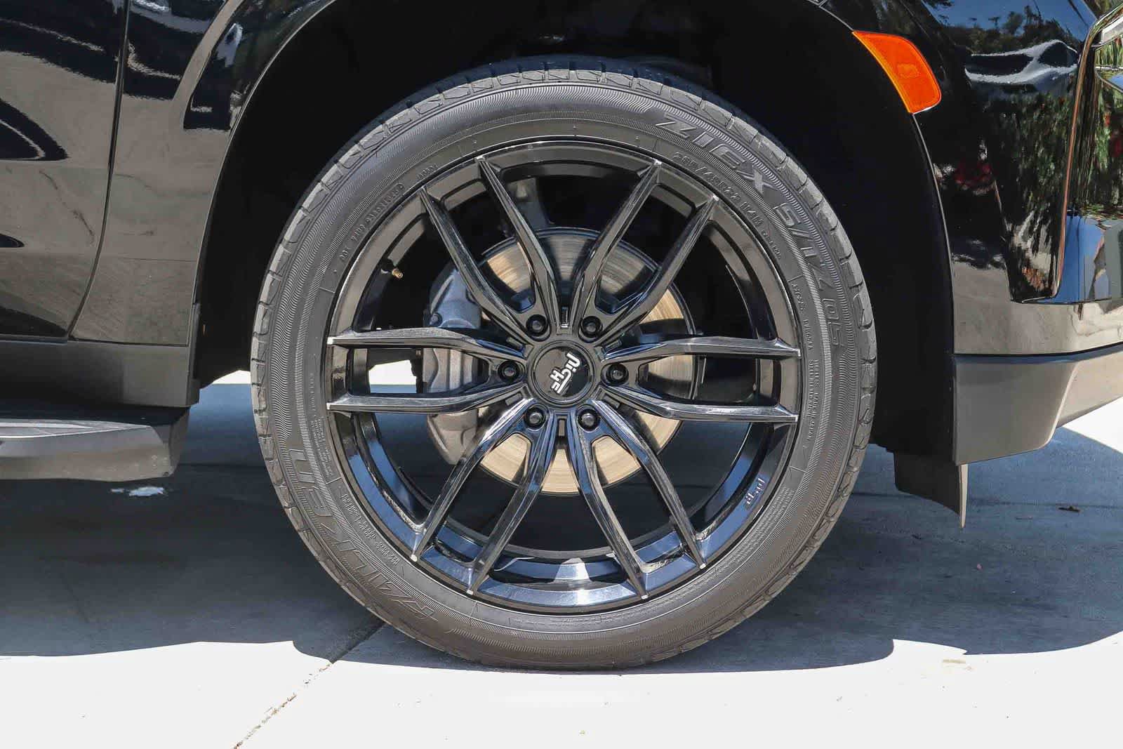 Used 2021 Chevrolet Tahoe LT RWD image 8