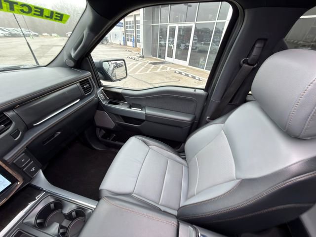 Used 2023 Ford F150 Lightning Lariat w/ Equipment Group 511A High image 30