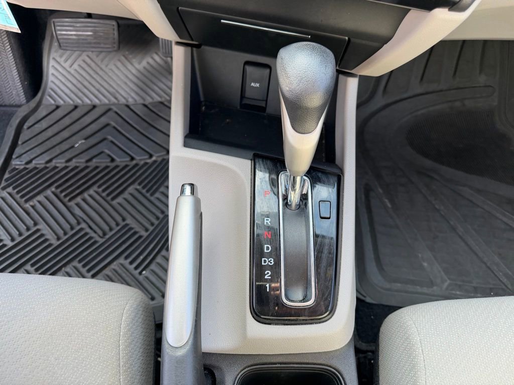 Used 2013 Honda Civic LX image 25