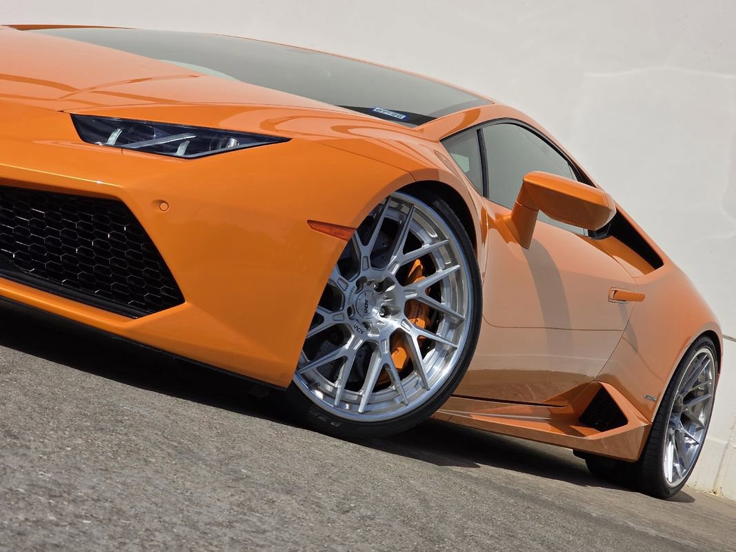 Used 2015 Lamborghini Huracan LP 610-4 image 10