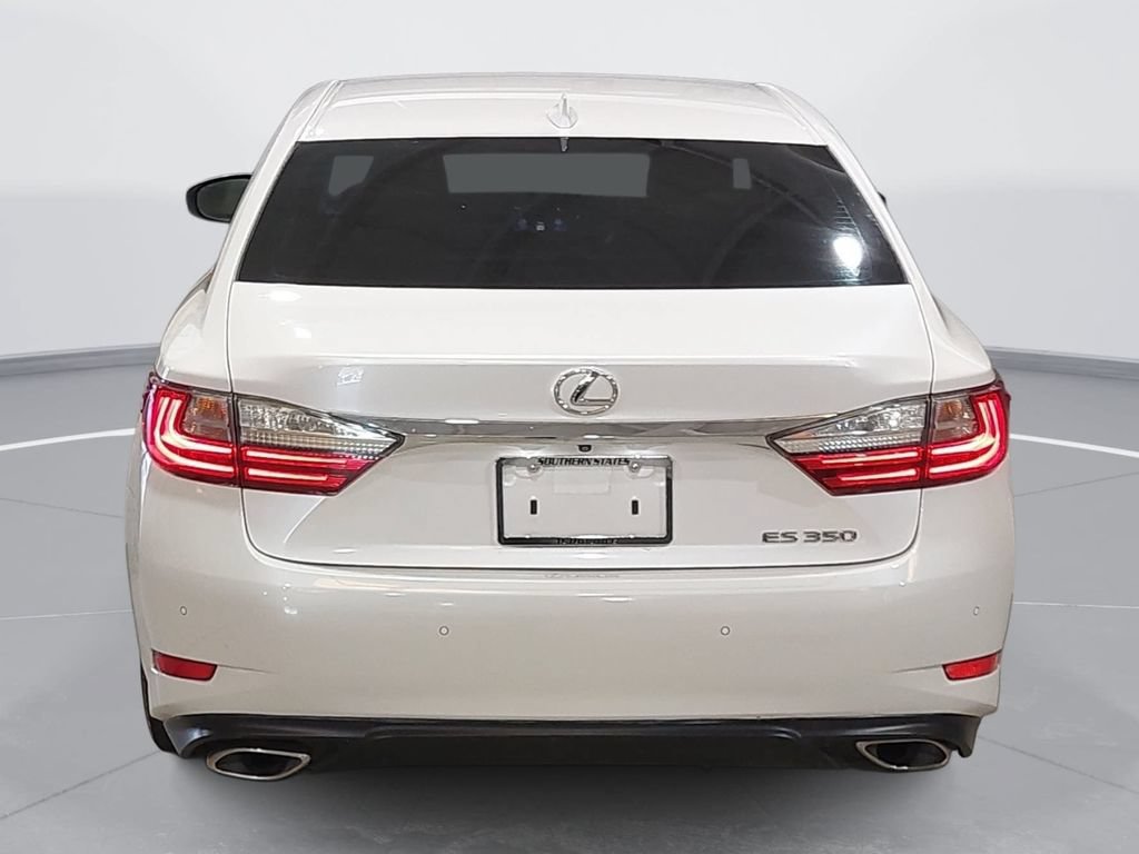Used 2016 Lexus ES 350 w/ Premium Package w/Wood Trim FWD image 6