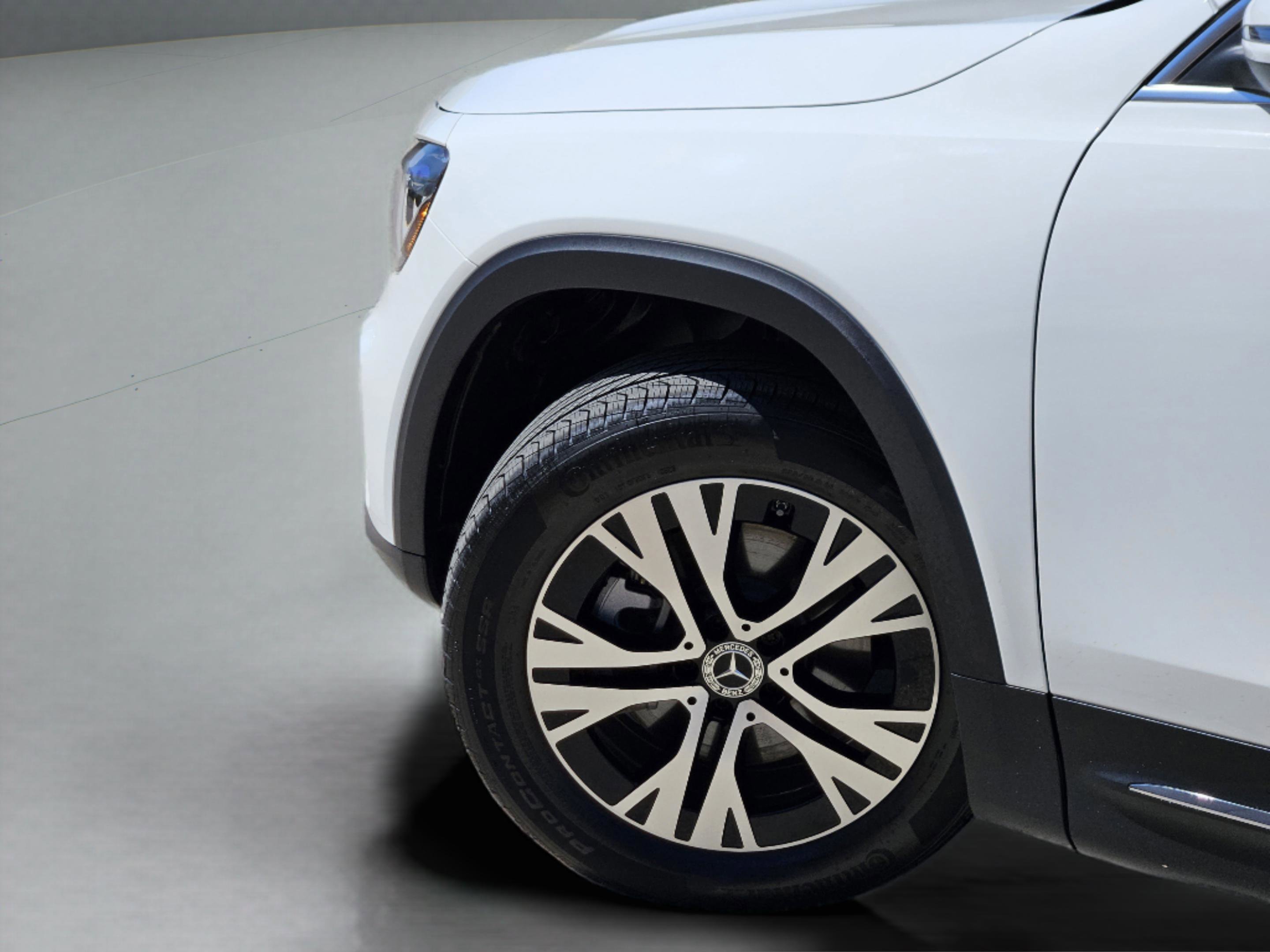 Certified 2026 Mercedes-Benz GLB 250 image 28