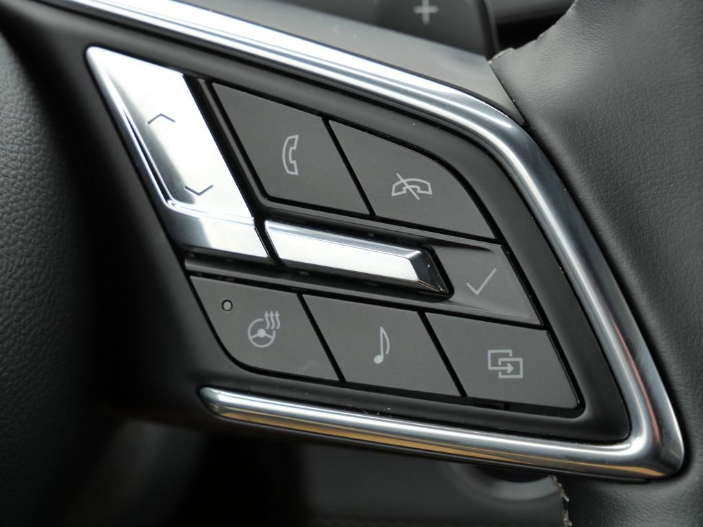 Used 2025 Buick Enclave Sport Touring image 46