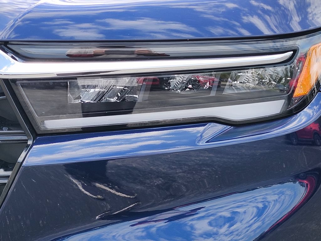 Used 2024 Honda Pilot Touring image 8