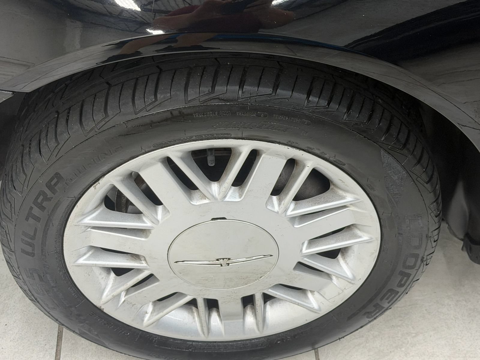 Used 2003 Ford Thunderbird RWD image 25