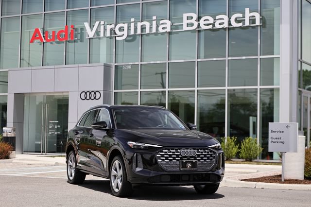 Used 2025 Audi Q5 Premium Plus w/ Premium Plus