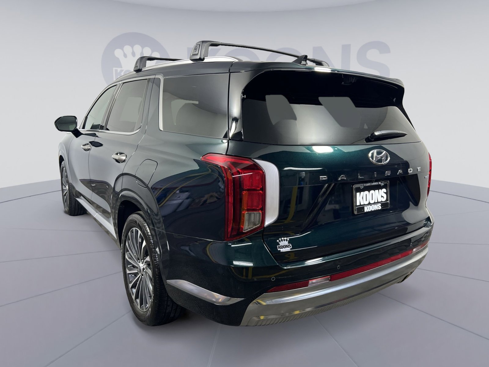 Used 2025 Hyundai Palisade Calligraphy image 4