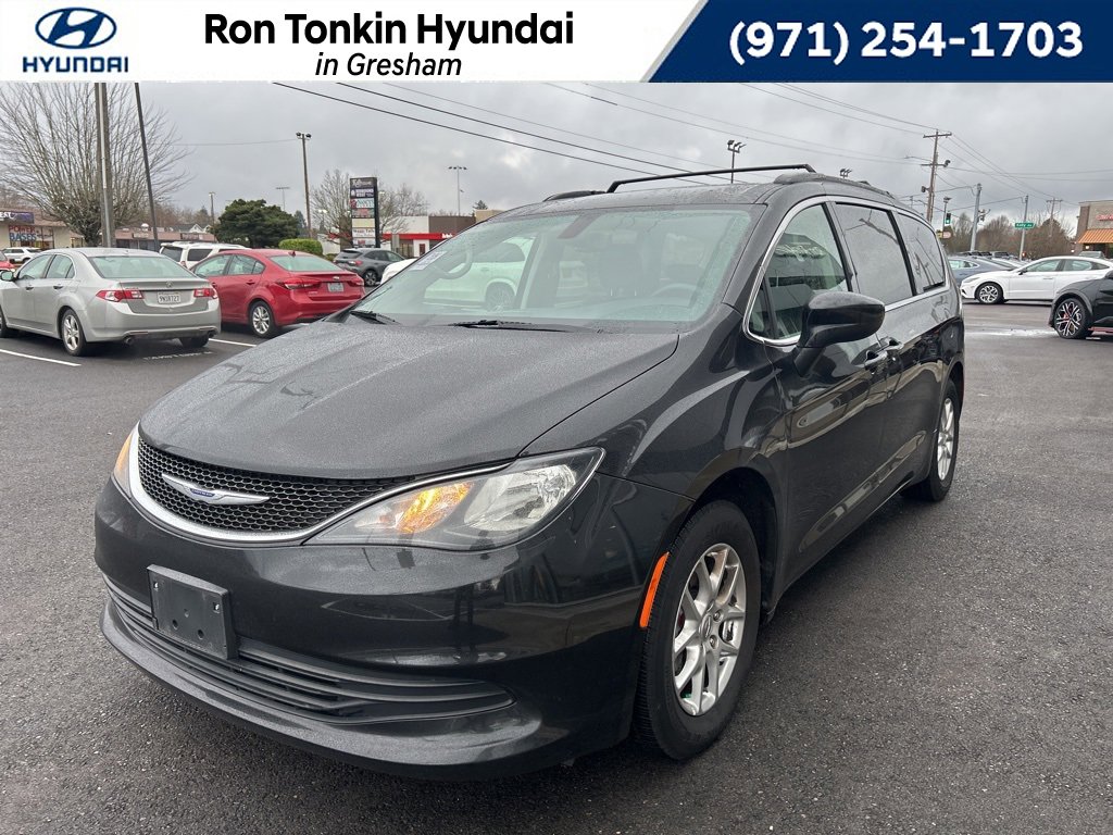 Used 2020 Chrysler Voyager Lxi