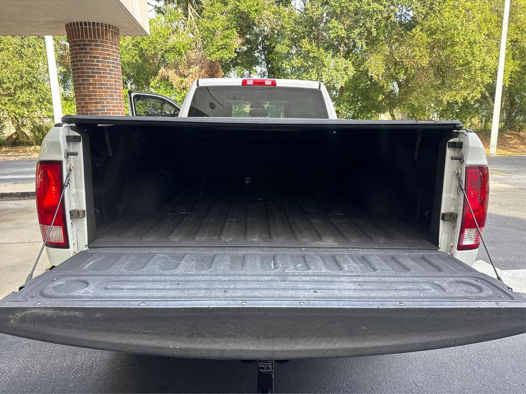 Used 2016 RAM 2500 Tradesman w/ Chrome Appearance Group RWD image 12