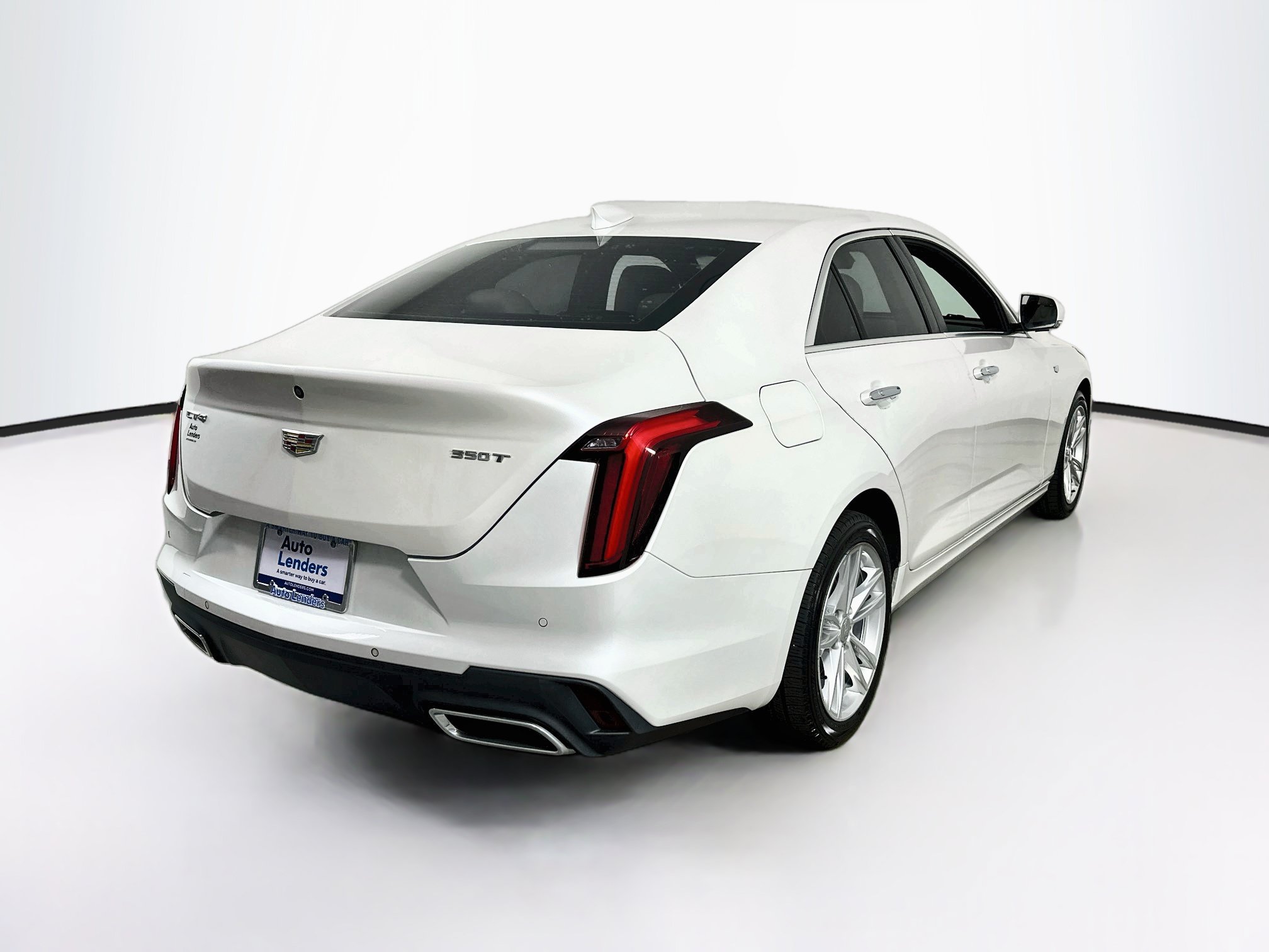 Used 2023 Cadillac CT4 Luxury RWD image 5
