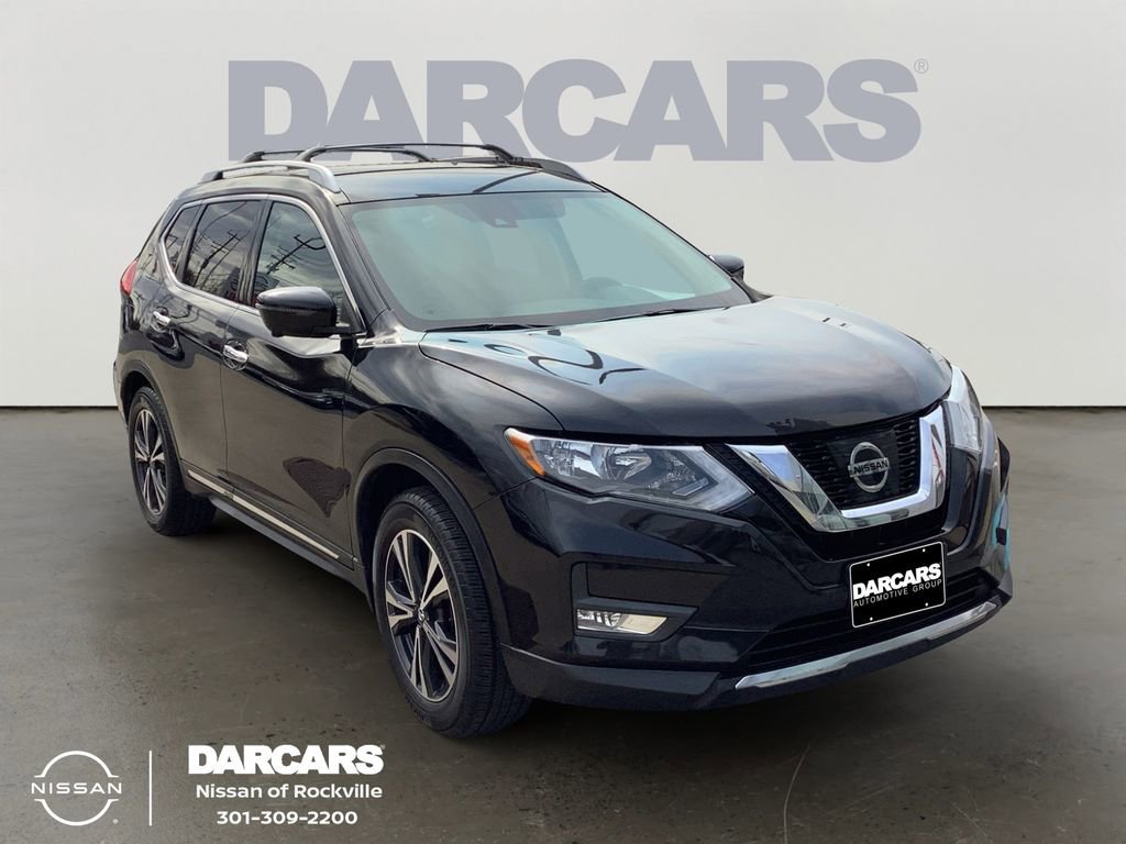 Used 2017 Nissan Rogue SL image 1