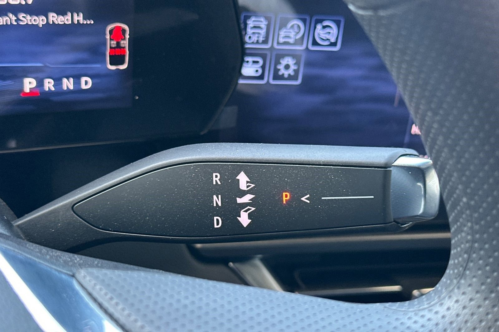 Used 2025 Chevrolet Equinox EV LT image 24