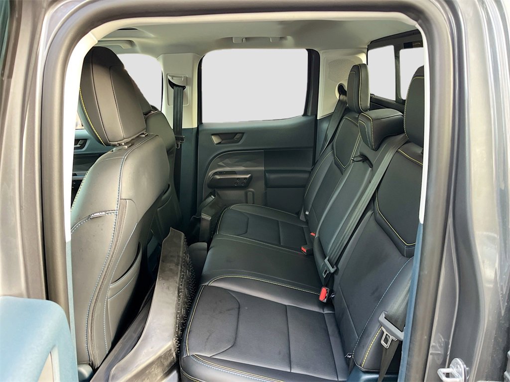 Used 2025 Ford Maverick Lobo image 26