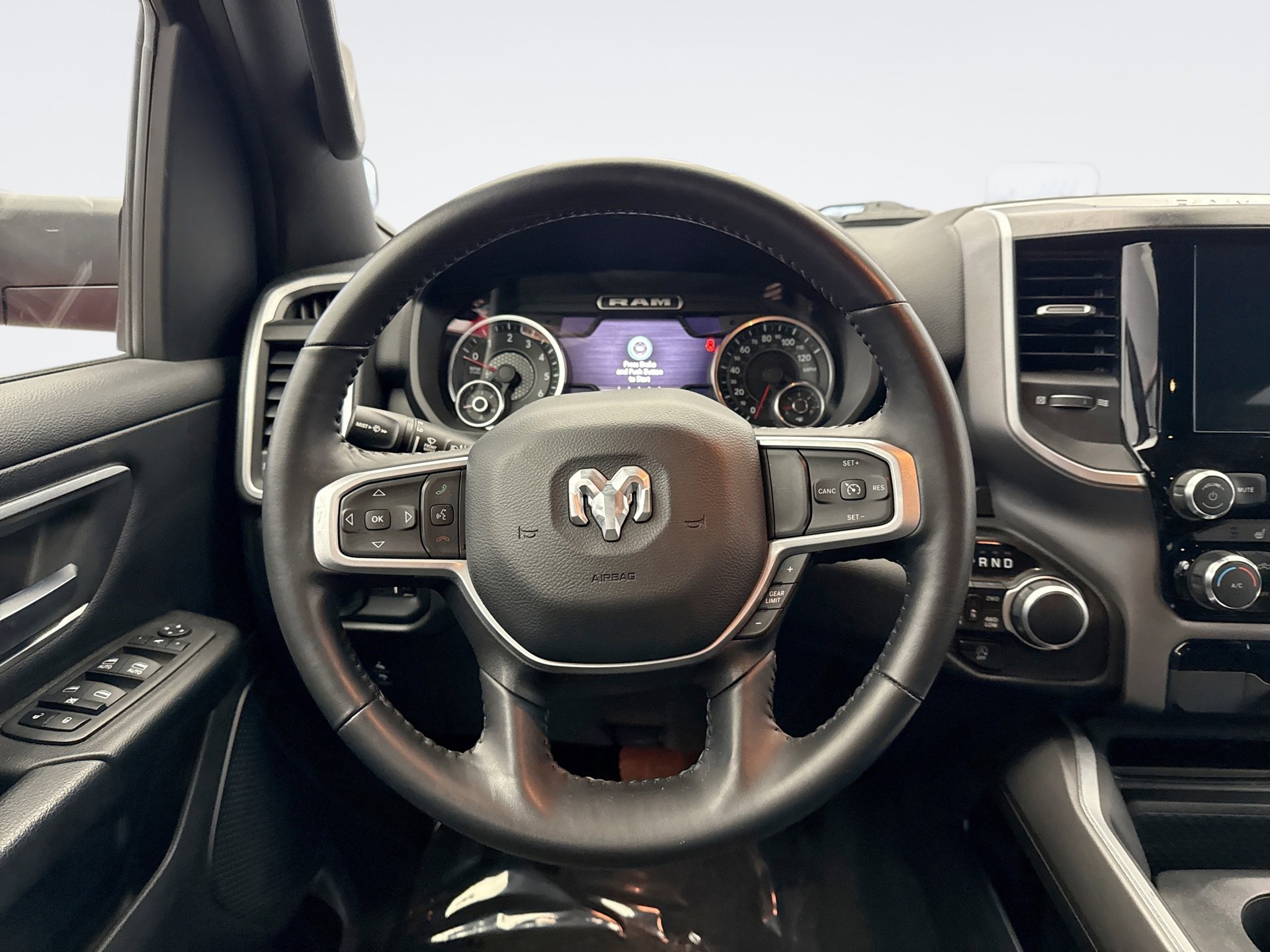 Used 2022 RAM 1500 Big Horn image 12