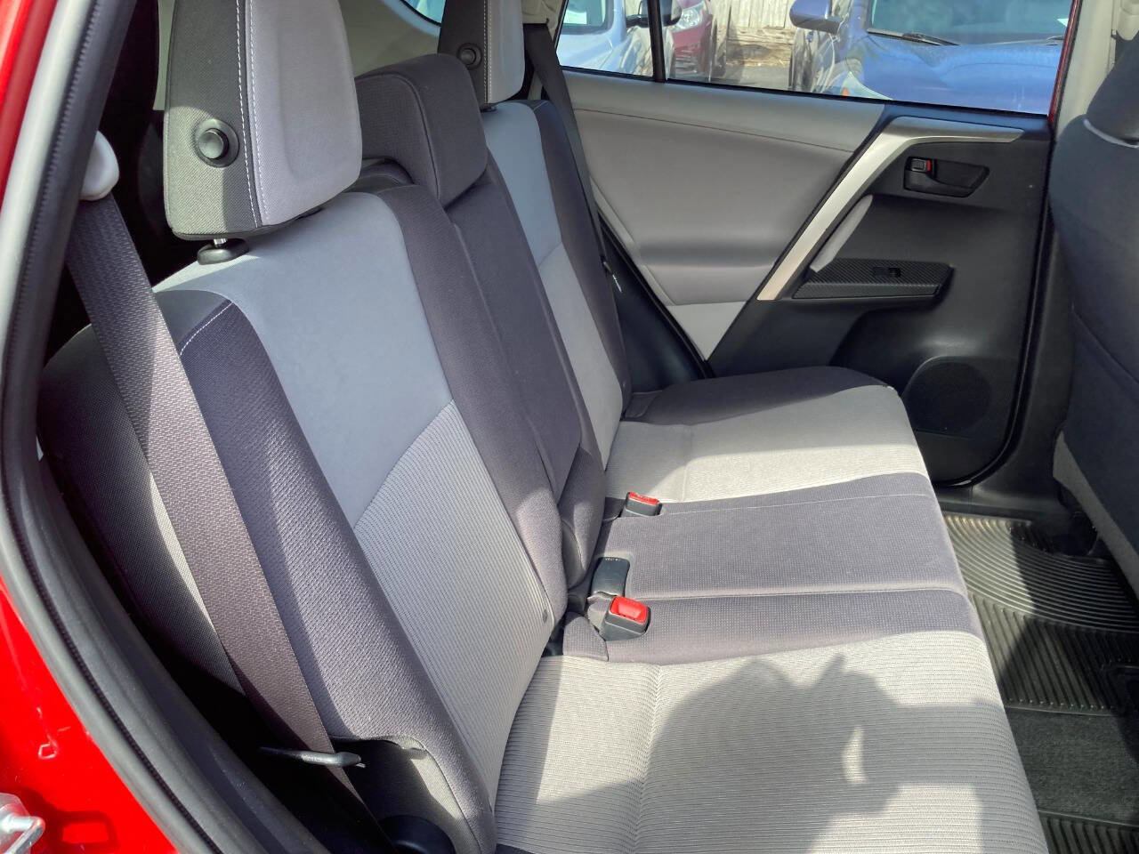 Used 2013 Toyota RAV4 XLE image 68