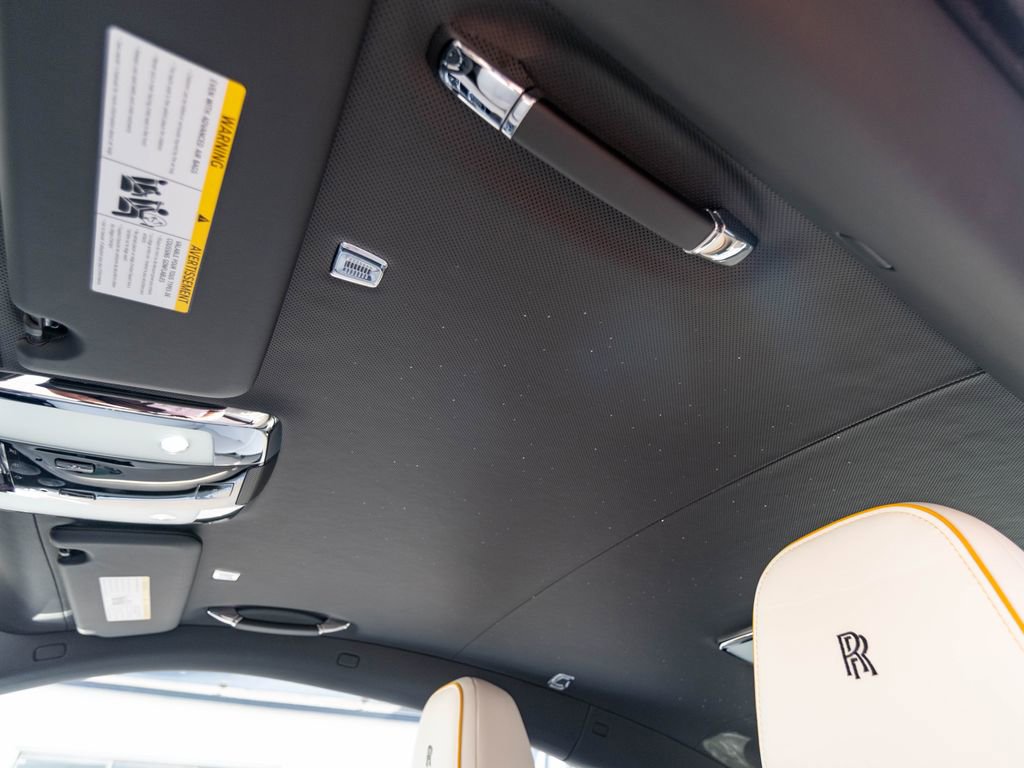 Used 2025 Rolls-Royce Spectre w/ Spectre Launch Package AWD/4WD image 19