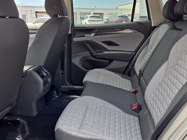 New 2026 Volkswagen Tiguan S FWD image 6
