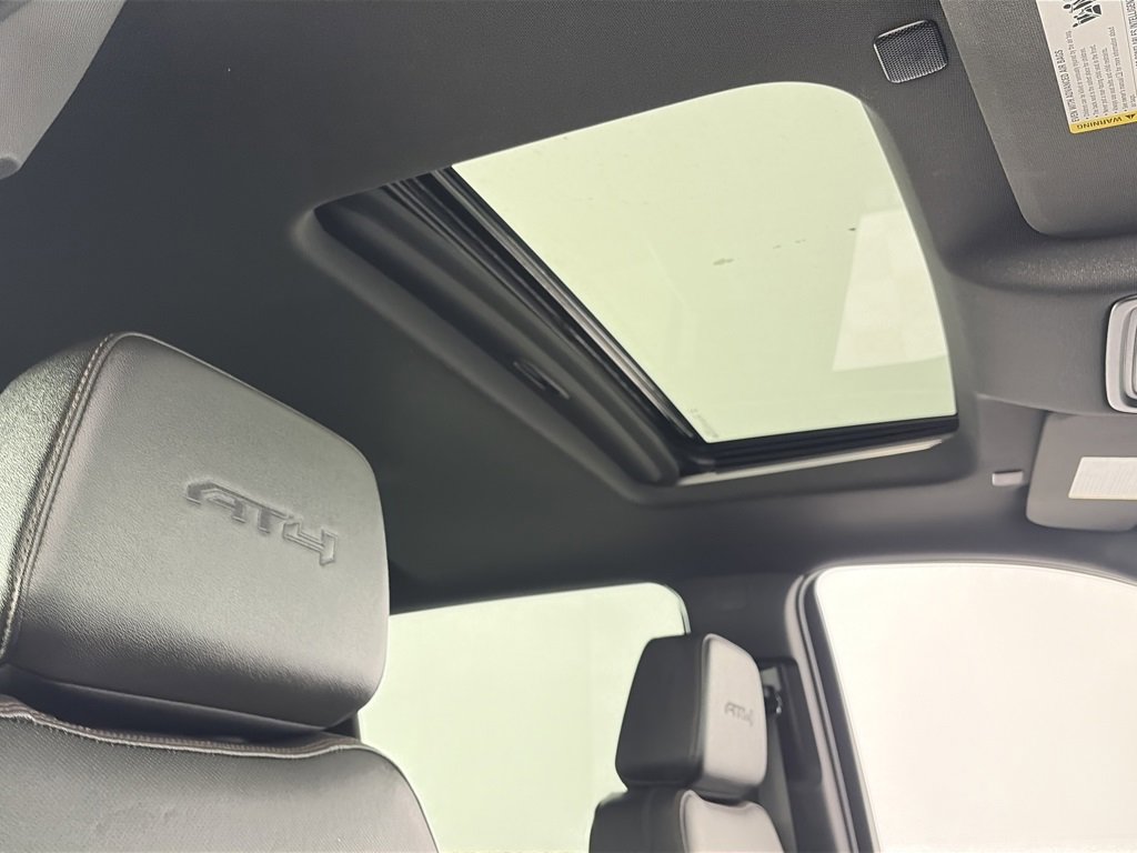 Used 2024 GMC Sierra 3500 AT4 w/ Technology Package image 32