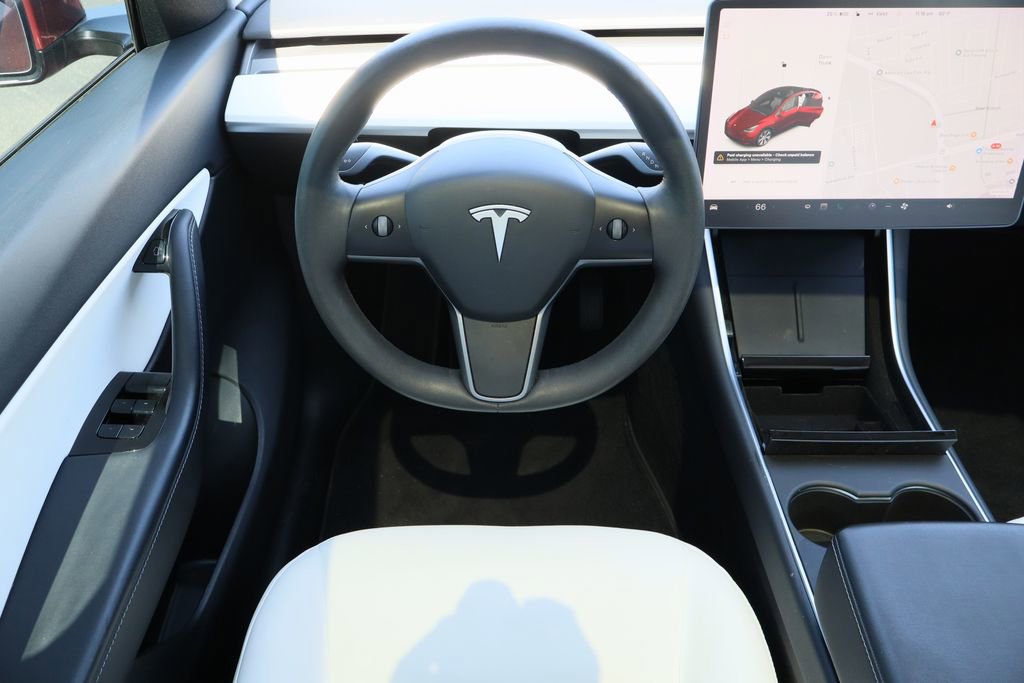 Used 2021 Tesla Model Y Long Range AWD/4WD image 20