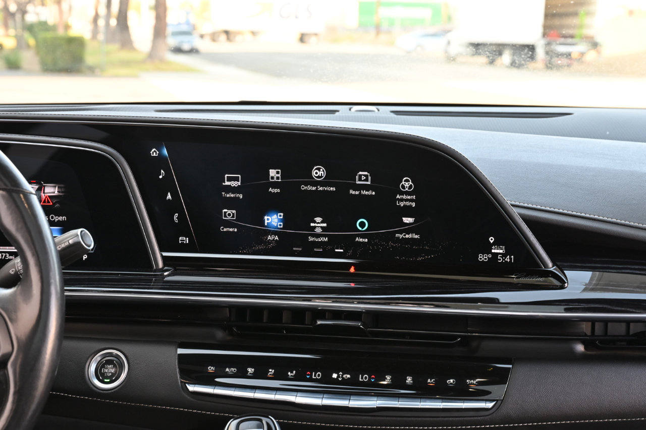 Used 2021 Cadillac Escalade ESV Sport w/ Driver Assist Tech Package RWD image 20