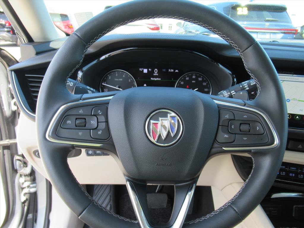 Used 2023 Buick Envision Avenir image 22