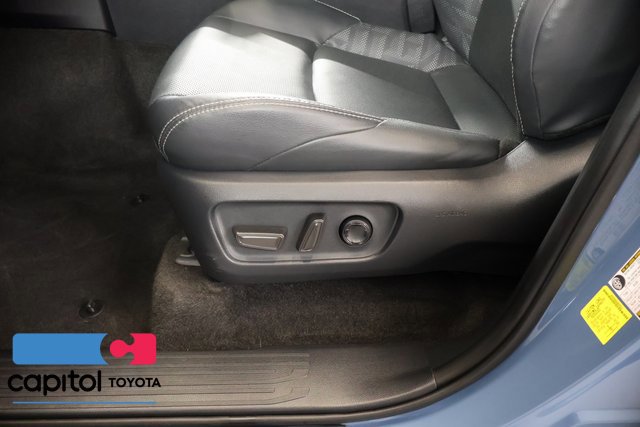 Used 2025 Toyota 4Runner TRD Off-Road Premium AWD/4WD image 12